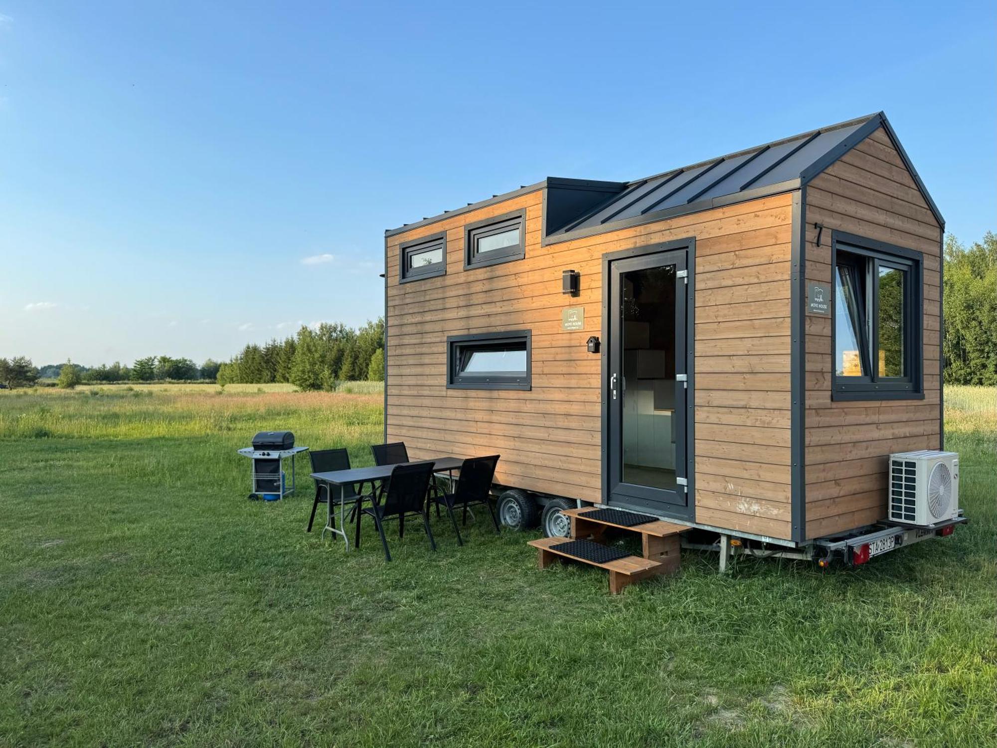 Tiny House Village Grabce-Towarzystwo